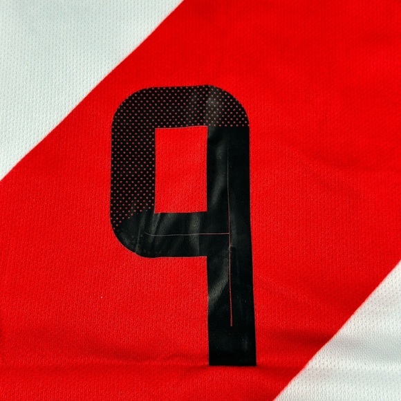 Adidas 2024 Paolo Guerrero #9 Peru National Team Home Soccer Jersey White - Picture 4 of 9